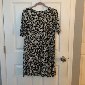Floral dress. Never worn